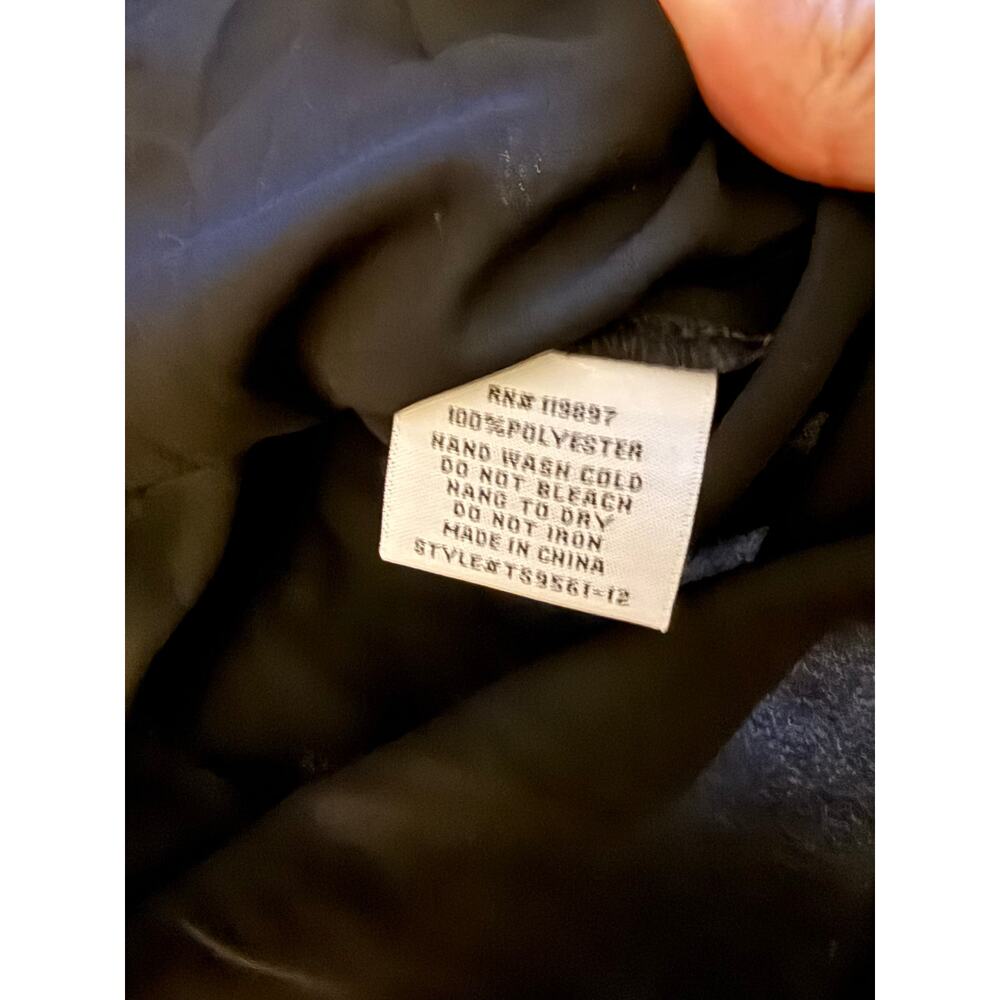 Black Top By Collective Concepts Size XLarge - Picture 5 of 6